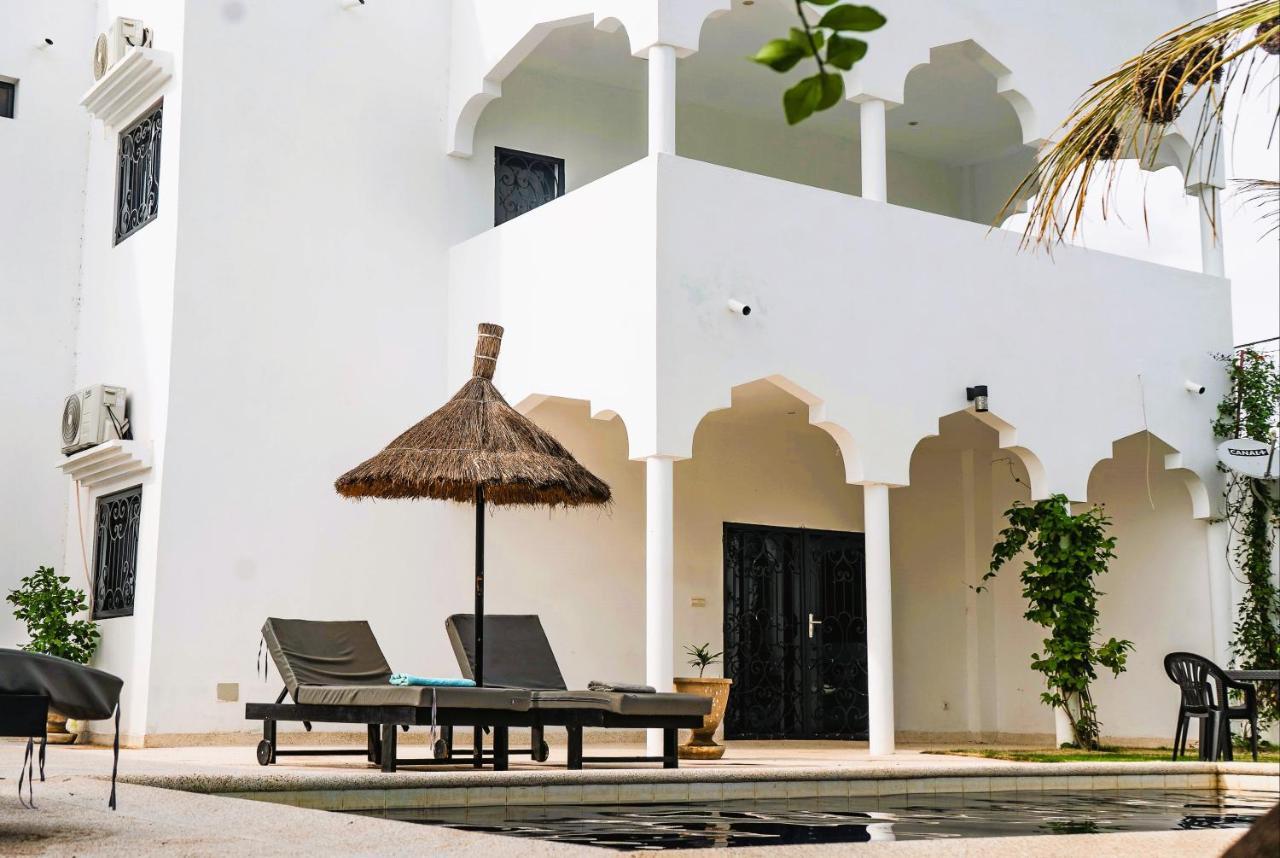 La Baraka, Extravagant Villa For 8 With Pool In Saly Gandigal Exterior photo